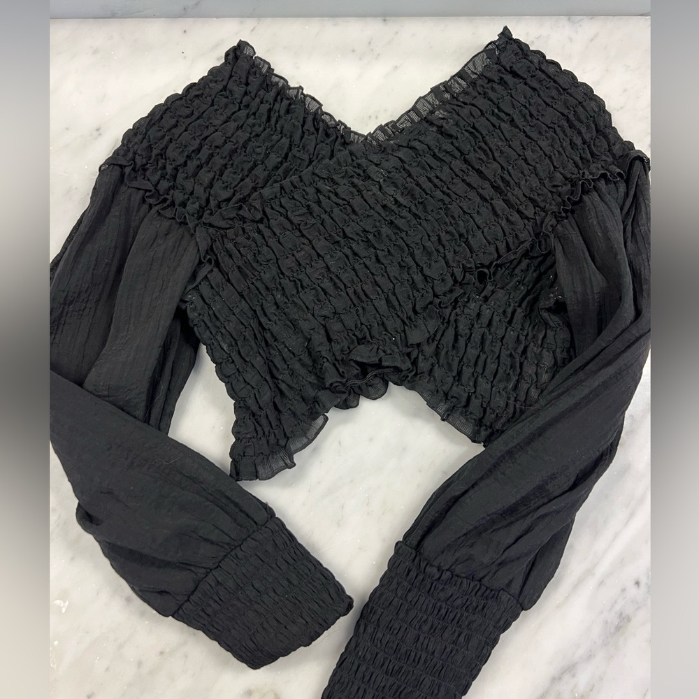 Black Zara crop top